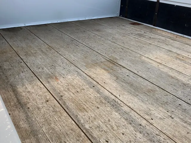 三菱 ファイター 2KG-FK61F(2WD)の写真8