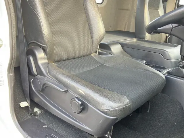 三菱 ファイター 2KG-FK61F(2WD)の写真19