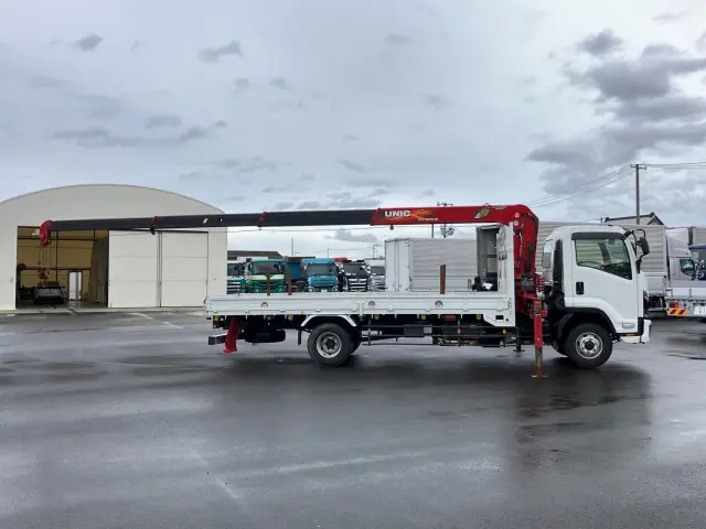 いすゞ フォワード 2PG-FSR90S4(2WD)の写真6