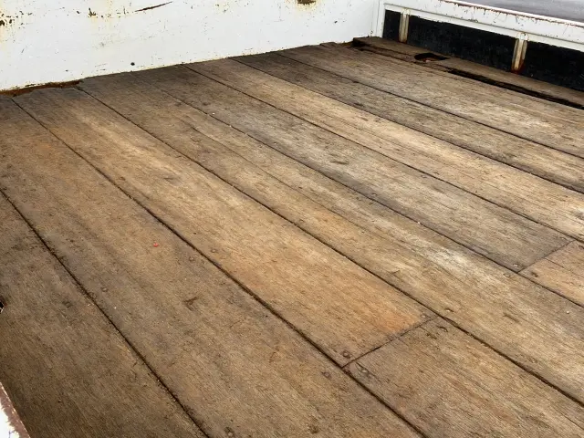 いすゞ フォワード 2PG-FSR90S4(2WD)の写真8