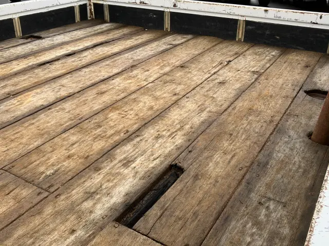 いすゞ フォワード 2PG-FSR90S4(2WD)の写真9