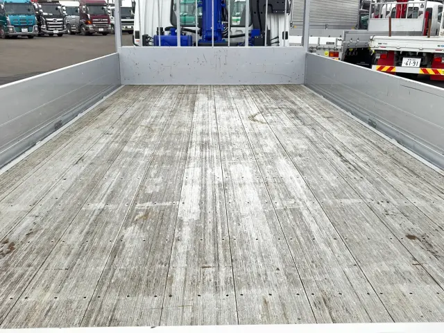 三菱 ファイター 2KG-FK62FZ(2WD)の写真7