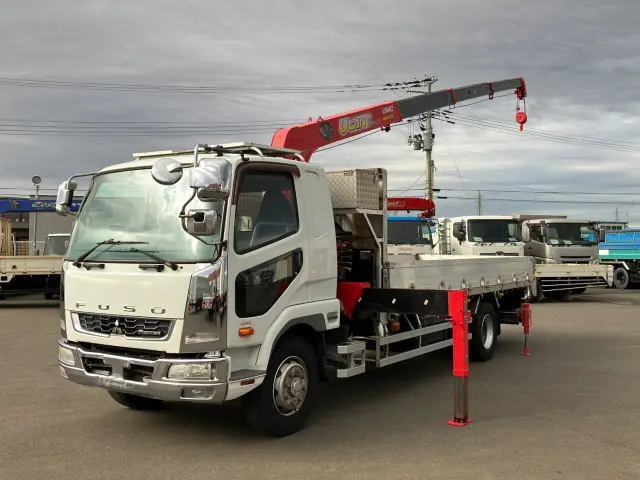 三菱 ファイター QKG-FK62FZ(2WD)の写真1