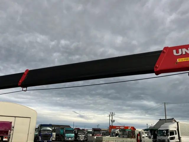 三菱 ファイター QKG-FK62FZ(2WD)の写真11