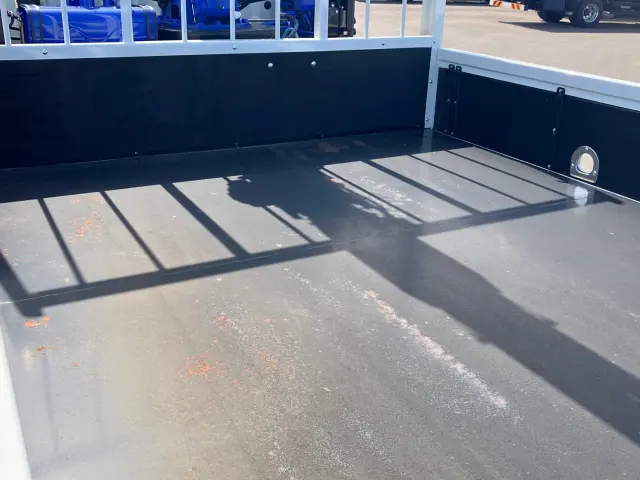 三菱 ファイター 2KG-FK62F(2WD)の写真8