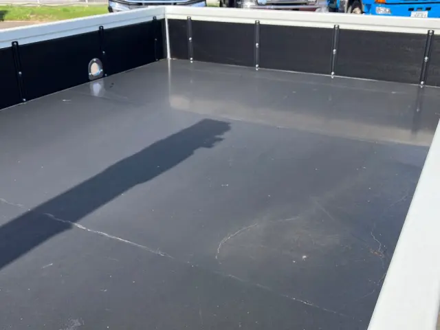 三菱 ファイター 2KG-FK62F(2WD)の写真9