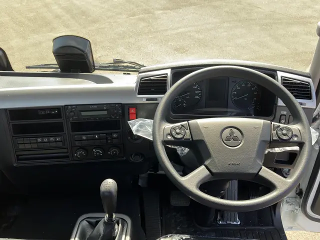 三菱 ファイター 2KG-FK62F(2WD)の写真21