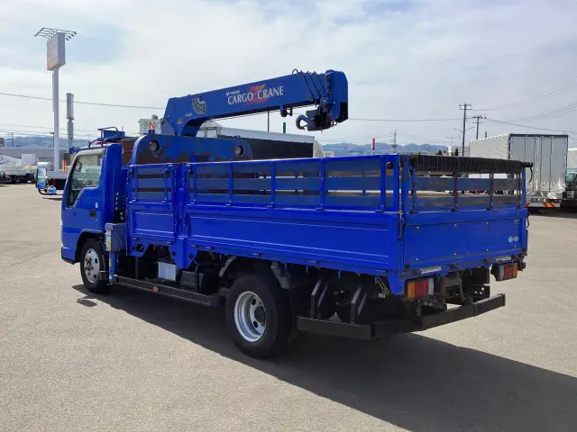 いすゞ エルフ BKG-NKR85AR(2WD)の写真4