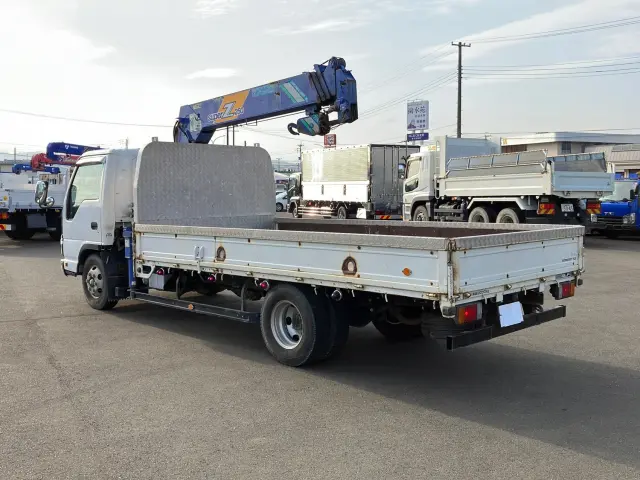 いすゞ エルフ PB-NPR81AR(2WD)の写真4