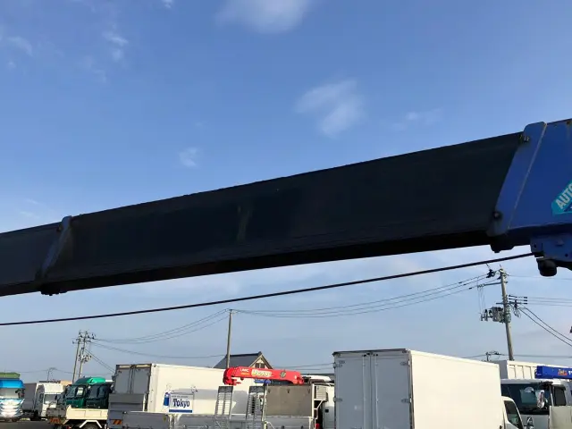 いすゞ エルフ PB-NPR81AR(2WD)の写真11