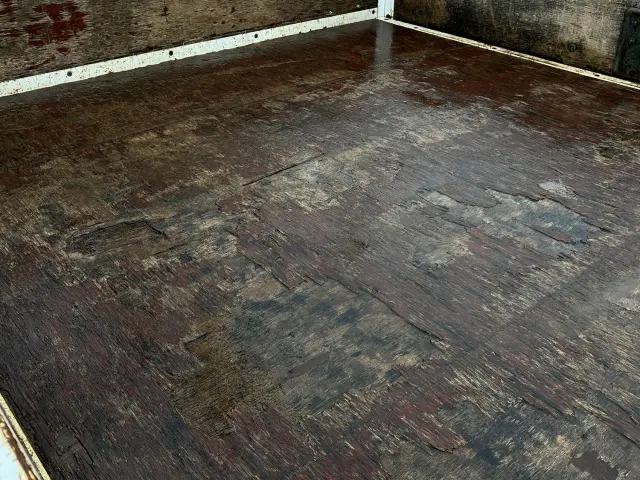 いすゞ エルフ KR-NPR72LR(2WD)の写真8