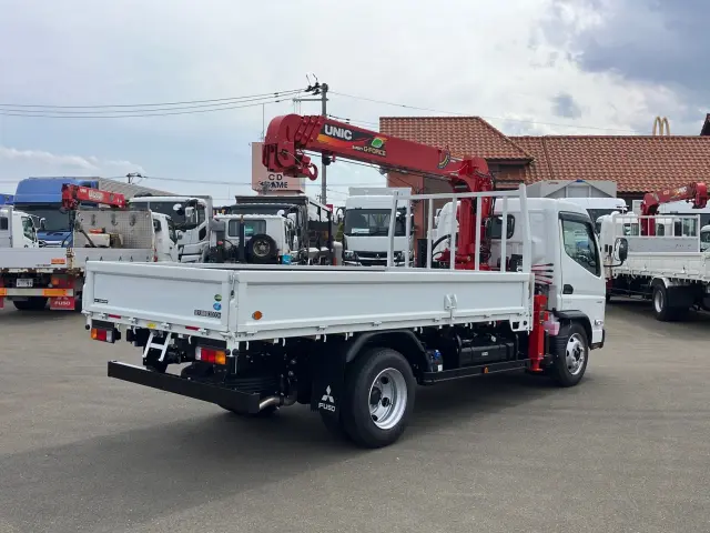 三菱 キャンター 2RG-FEA80(2WD)の写真3