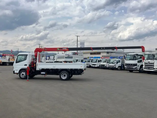 三菱 キャンター 2RG-FEA80(2WD)の写真5