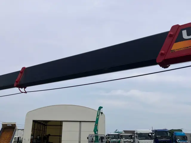 三菱 キャンター 2RG-FEA80(2WD)の写真11