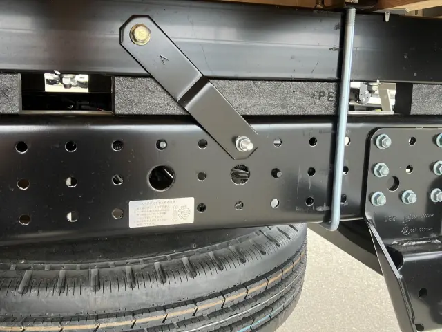 三菱 キャンター 2RG-FEA80(2WD)の写真14