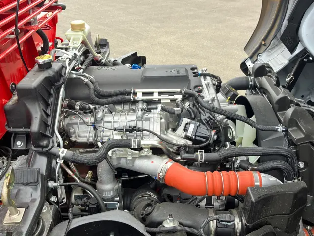 三菱 キャンター 2RG-FEA80(2WD)の写真18