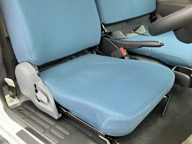 三菱 キャンター 2RG-FEA80(2WD)の写真19