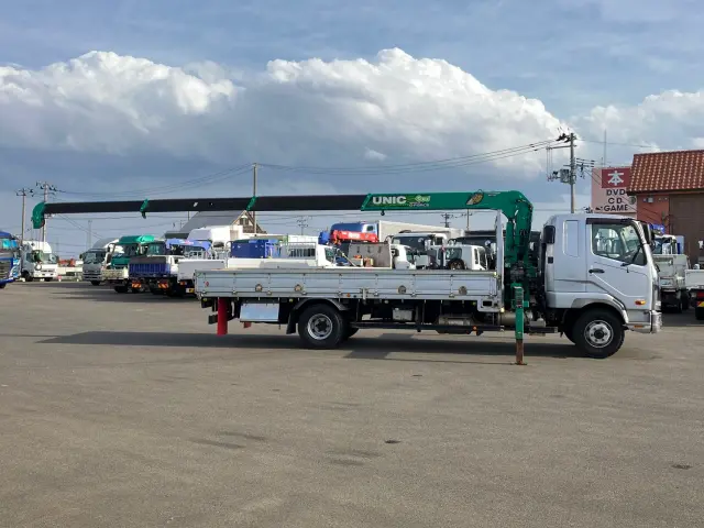 三菱 ファイター 2KG-FK61F(2WD)の写真6