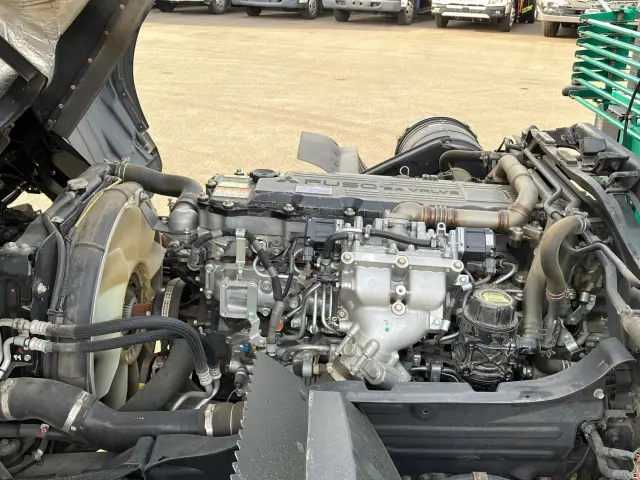 三菱 ファイター 2KG-FK61F(2WD)の写真17