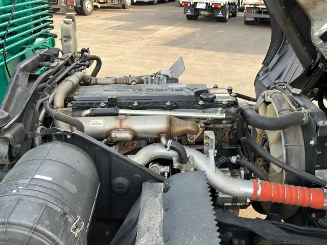 三菱 ファイター 2KG-FK61F(2WD)の写真18