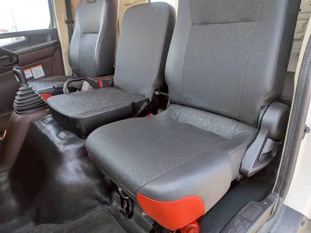 日野 レンジャー 2KG-FD2ABA(2WD)の写真20
