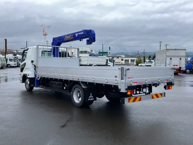 三菱 ファイター 2KG-FK62F(2WD)の写真4