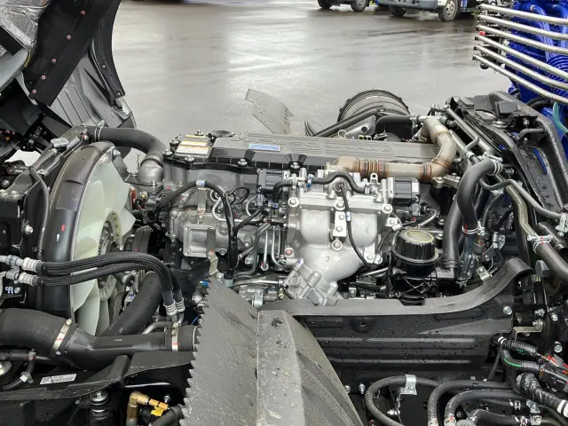 三菱 ファイター 2KG-FK62F(2WD)の写真17
