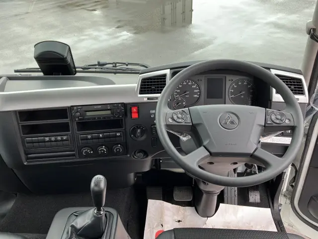 三菱 ファイター 2KG-FK62F(2WD)の写真21