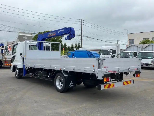 三菱 ファイター 2KG-FK62F(2WD)の写真4