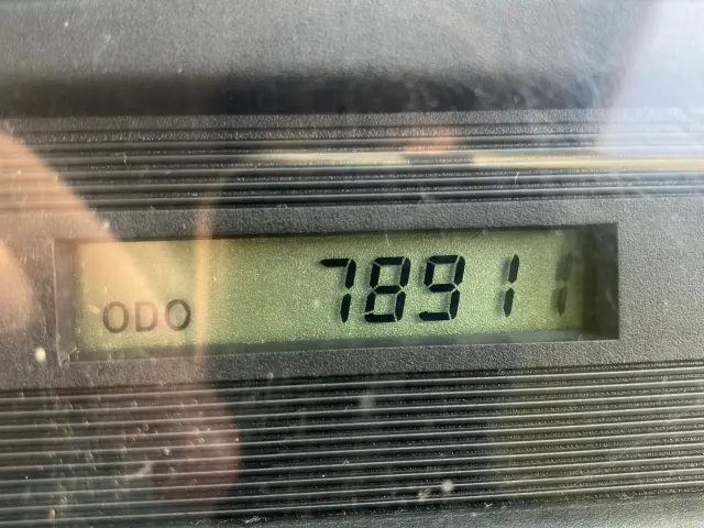 UD コンドル BDG-MK36C(2WD)の写真22