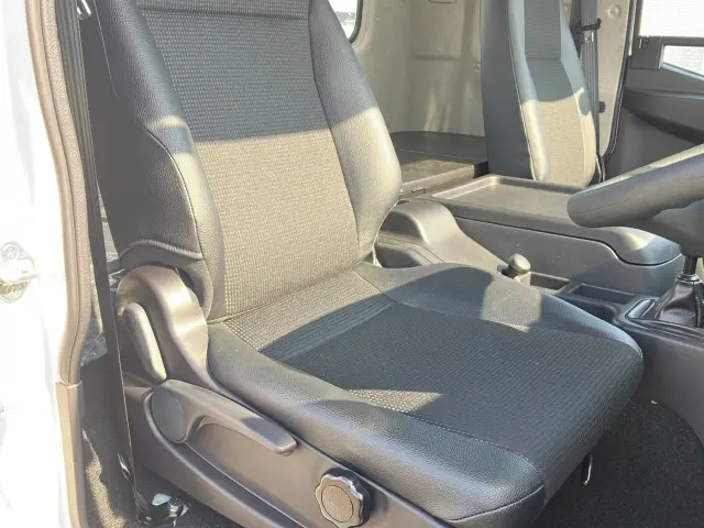 三菱 ファイター 2KG-FK62FZ(2WD)の写真19