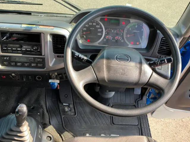 日野 レンジャー LKG-FE7JMAA(2WD)の写真21