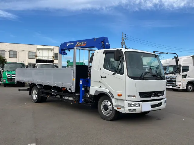 三菱 ファイター 2KG-FK62FZ(2WD)の写真2