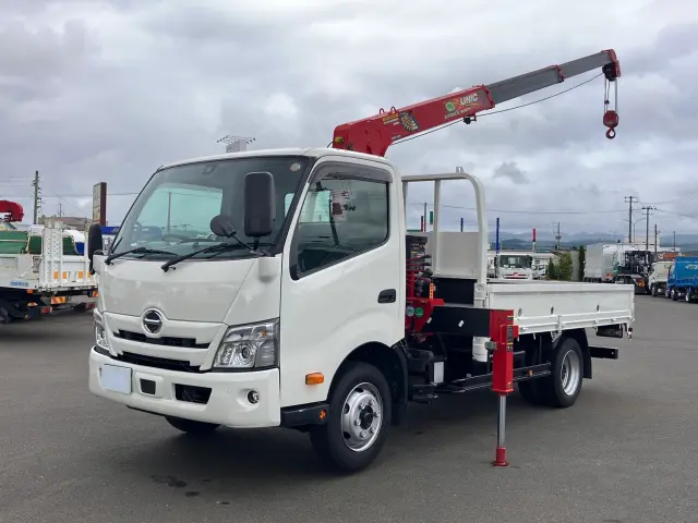 日野 デュトロ 2RG-XZU712M(2WD)の写真1