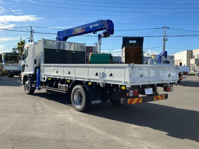 日野 レンジャー 2KG-FX2ABA(4WD)の写真4