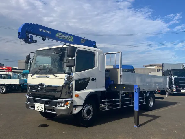 日野 レンジャー 2PG-FE2ABA(2WD)の写真1