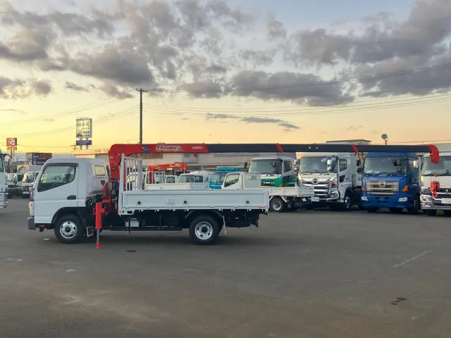 三菱 キャンター TPG-FEB50(2WD)の写真5