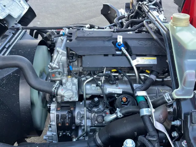 三菱 キャンター 2PG-FEB90(2WD)の写真18
