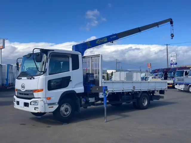 ＵＤ コンドル TKG-MK38L(2WD)の写真1