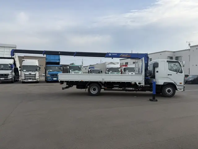 三菱 ファイター 2KG-FK62FZ(2WD)の写真6