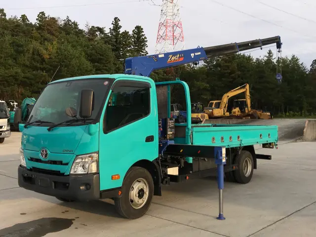 トヨタ ダイナ 2PG-XZU720(2WD)の写真1