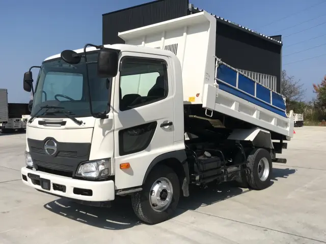 日野 レンジャー 2KG-FC2ABA(2WD)の写真1