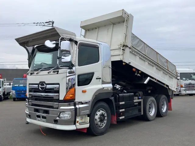 日野 プロフィア QKG-FS1EKDA(6x4)の写真1
