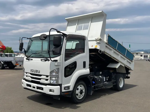 いすゞ フォワード 2RG-FRR90S1(2WD)の写真1