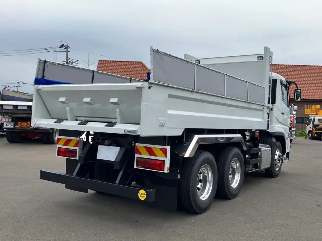 三菱 スーパーグレート 2PG-FV80VX(6x4)の写真3