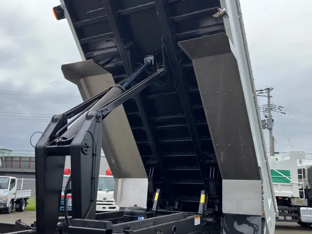 三菱 スーパーグレート 2PG-FV80VX(6x4)の写真13