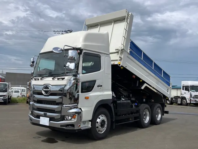 日野 プロフィア 2DG-FS1AGE(6x4)の写真1