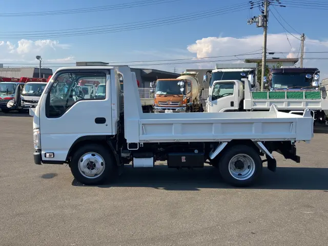 いすゞ エルフ 2PG-NKS88AD(4WD)の写真7