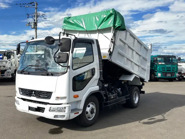 三菱 ファイター 2KG-FK72F(2WD)の写真1