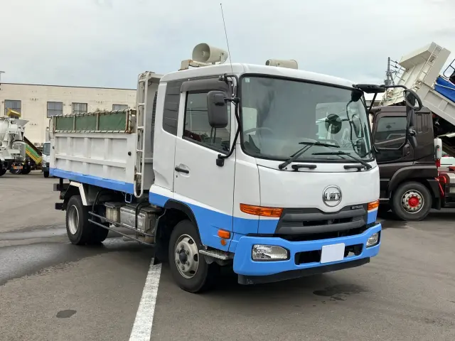 ＵＤ コンドル TKG-MK38L(2WD)の写真2